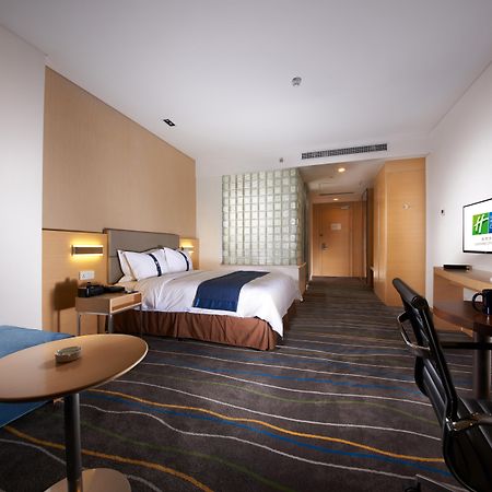Holiday Inn Express Luoyang City Center By Ihg Exterior photo