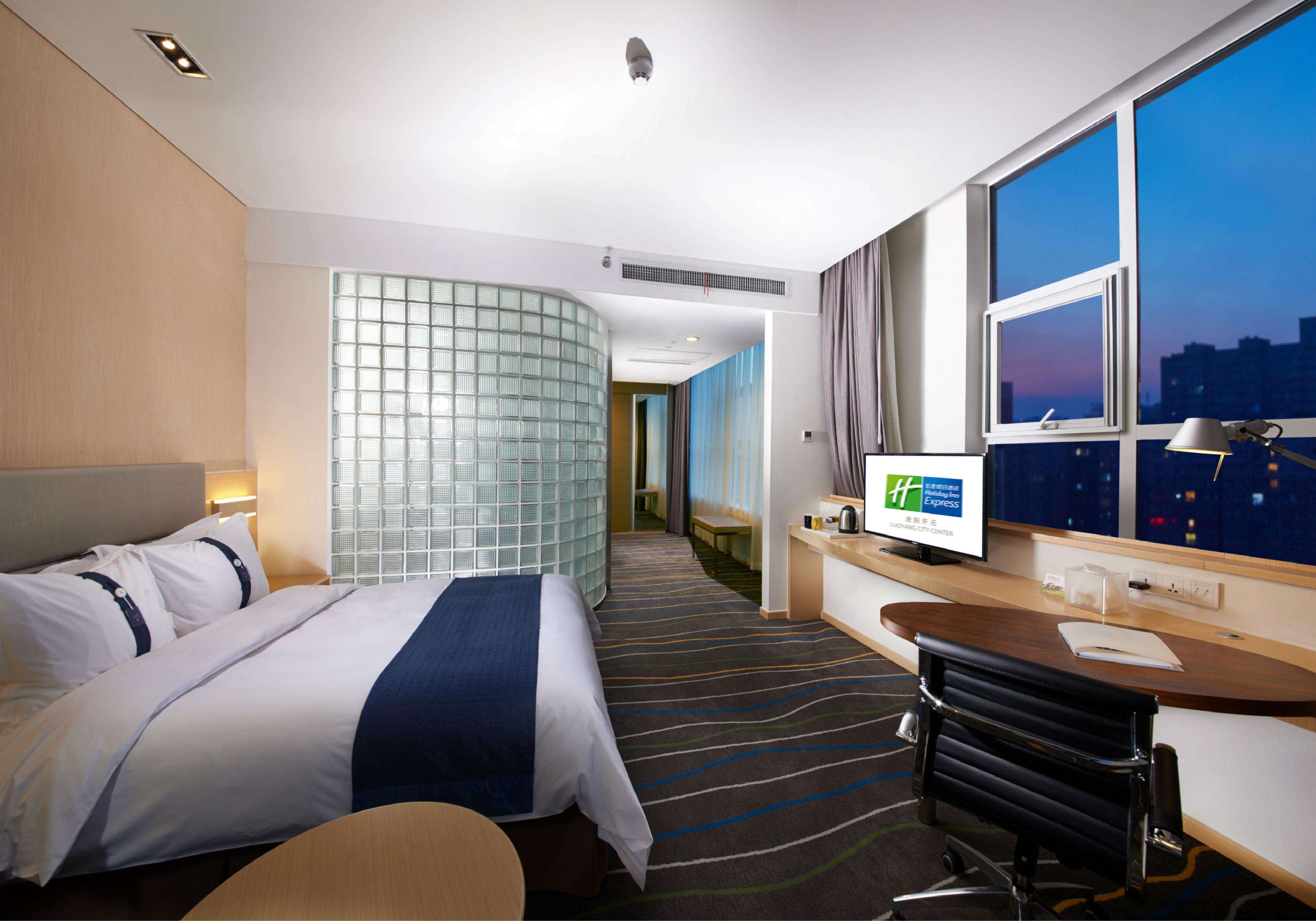 Holiday Inn Express Luoyang City Center By Ihg Exterior photo