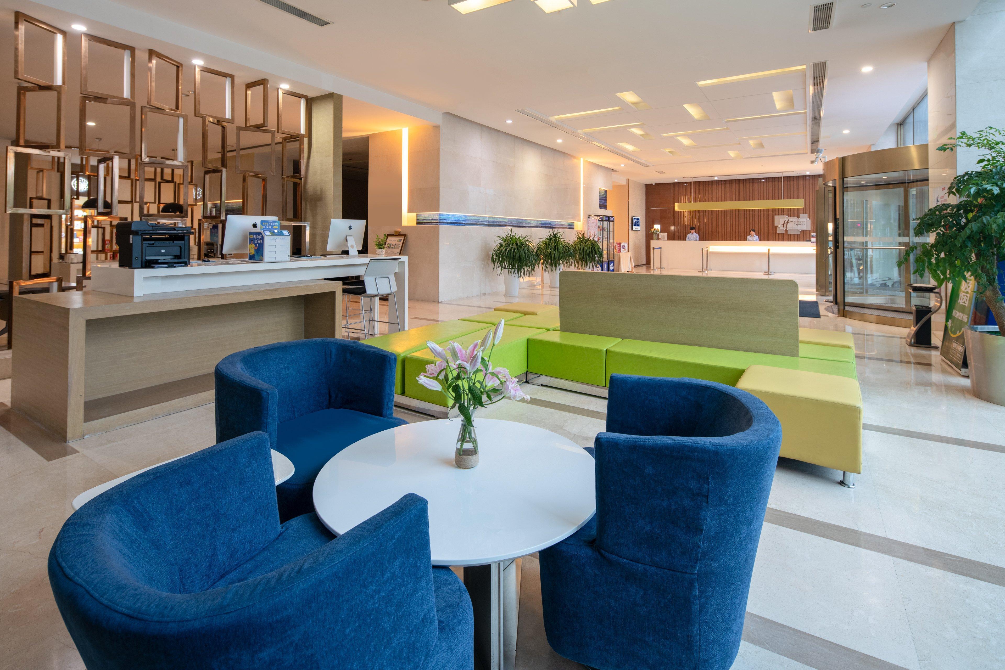 Holiday Inn Express Luoyang City Center By Ihg Exterior photo