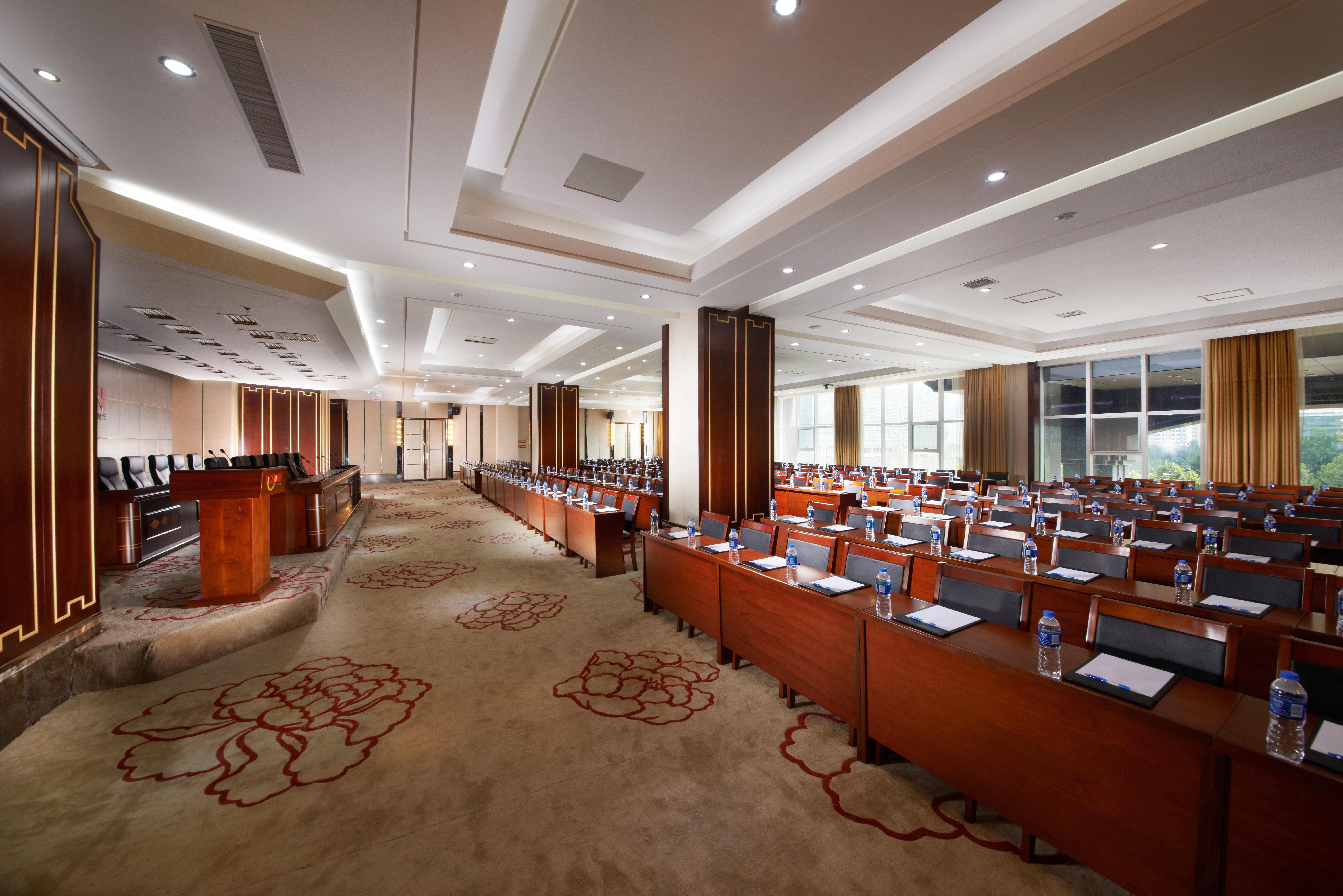 Holiday Inn Express Luoyang City Center By Ihg Exterior photo