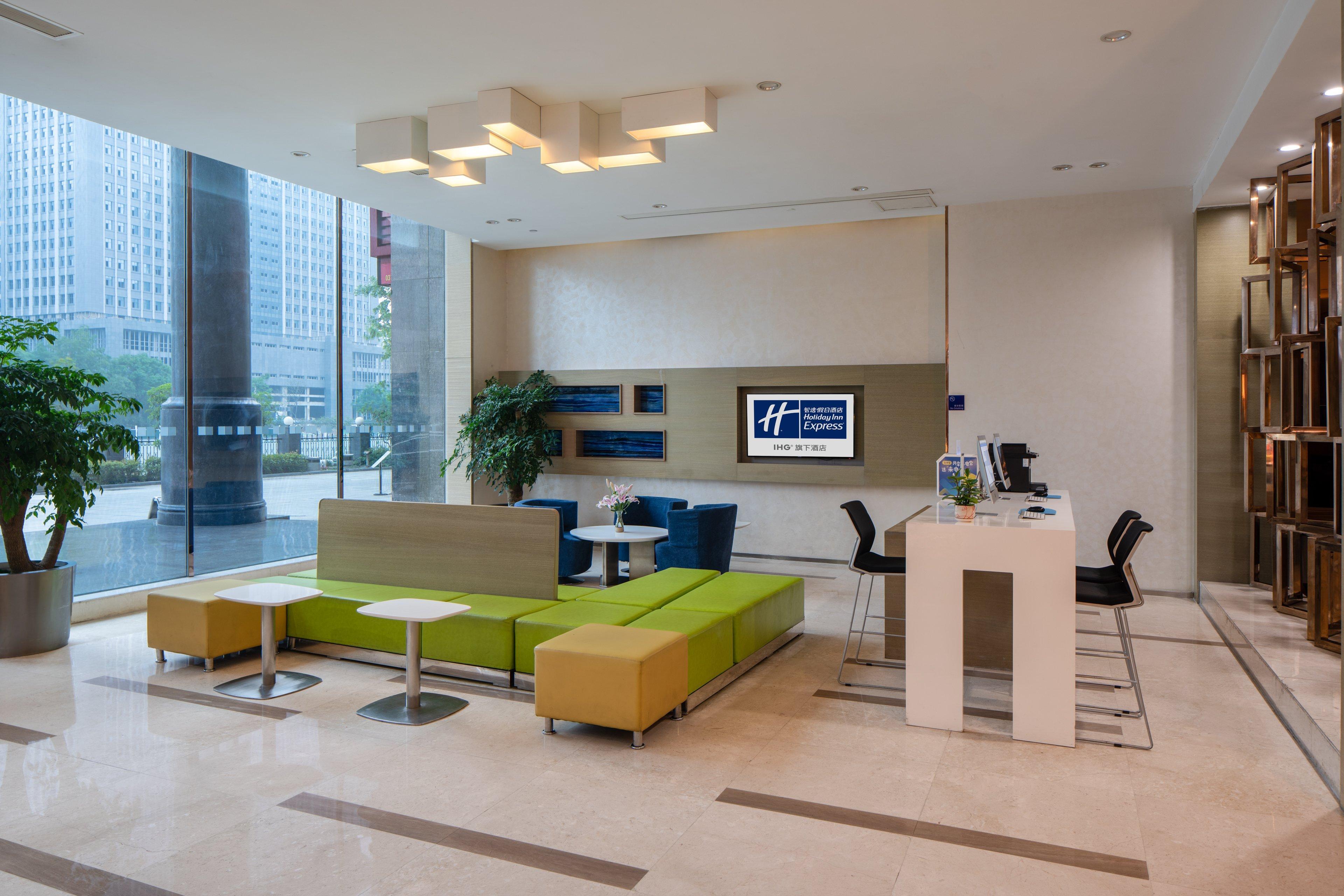 Holiday Inn Express Luoyang City Center By Ihg Exterior photo